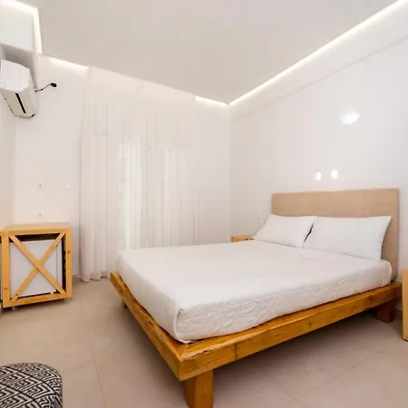 فندق Thira ثيرا