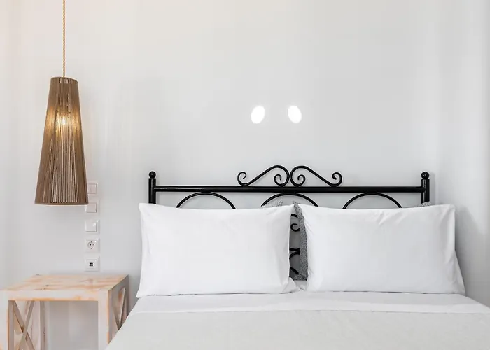 ティラ ホテル サントリーニ