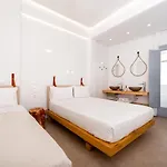 Thira Hotel Fira (Santorini)