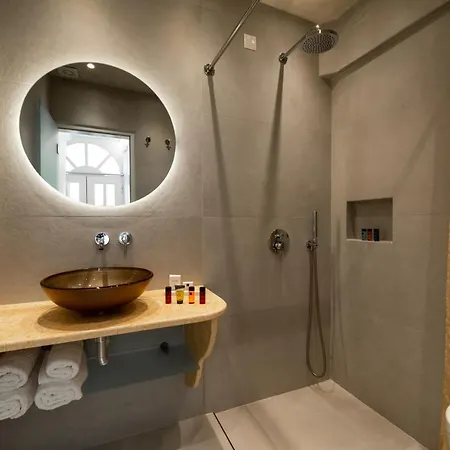 Thira Hotel Fira (Santorini)