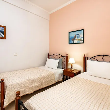 Thira Hotel *